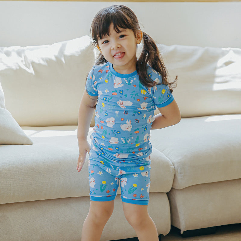 Short sleeve blue rabbit